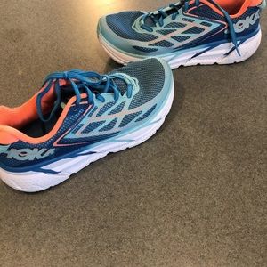 Hoka One One Women's Clifton 3 - Blue/Coral - Size 8 - BNJC 1012045 GOOD COND.